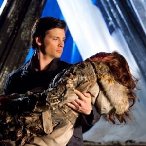 Still of Tom Welling and Cassidy Freeman in Smallville 2001