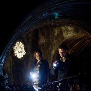 Still of Lauren Cohan and Ross Marquand in Vaiksciojantys negyveliai 2010