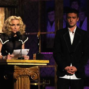 Madonna and Justin Timberlake at event of Rock and Roll Hall of Fame Induction Ceremony 2008