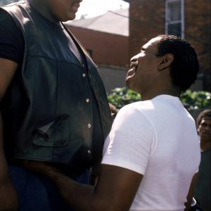 Still of Bubba Smith and Tab Thacker in Police Academy 4: Citizens on Patrol (1987)