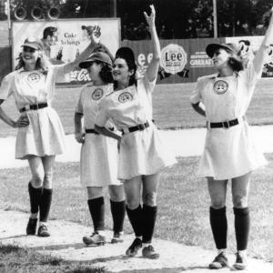 Still of Geena Davis, Madonna, Lori Petty and Rosie O'Donnell in A League of Their Own (1992)