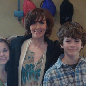 Grant with Janine Turner on set of Maggies passage