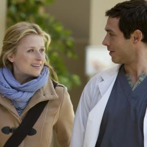 Still of Mamie Gummer and Michael Rady in Emily Owens MD 2012