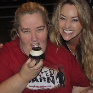 With Mamma June from 'Here Comes Honey Boo Boo'. She is loving the cakes I made for her.