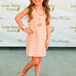 Caitlin Carmichael on Red Carpet for 2010 CARE Awards at Universal Studios March 14 2010