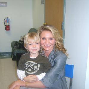 Paul and Cameron Diaz on My Sisters Keeper set.