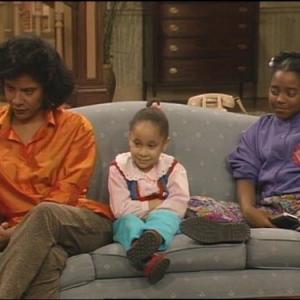 Still of Keshia Knight Pulliam Phylicia Rashad and RavenSymon in The Cosby Show 1984