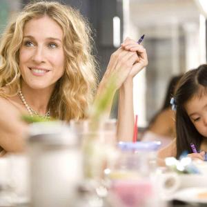 Still of Sarah Jessica Parker and Alexandra Fong in Sex and the City