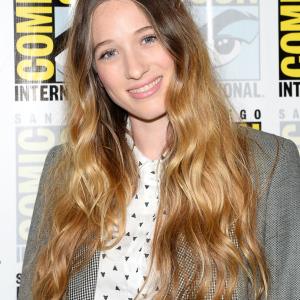 Sophie Lowe at event of Once Upon a Time in Wonderland 2013