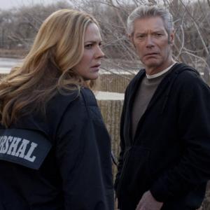 Still of Stephen Lang and Mary McCormack in In Plain Sight (2008)