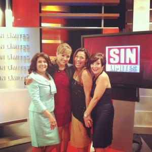Paloma Morales as a guest at Sin Limites CNN Latino
