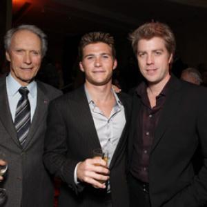 Clint Eastwood, Kyle Eastwood and Scott Eastwood at event of Nenugalimas (2009)