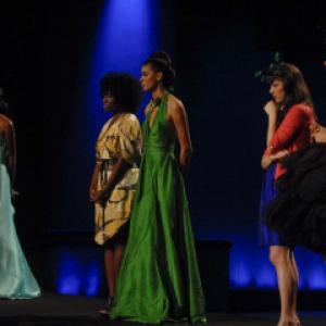 Still of Leanne Marshall Korto Momolu and Kenley Collins in Project Runway 2004