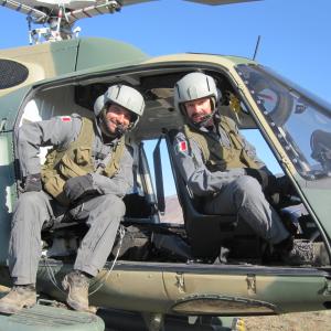 Steve Gray and Robert Fournier as General Tucos helicopter crew on The ATeam