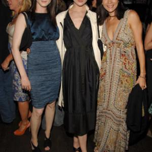 Shalom Harlow Michele Hicks and Patricia Velasquez