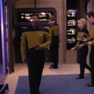 Star Trek The Next Generation 7th Season Episode Eye of the Beholder  Lena Banks far right