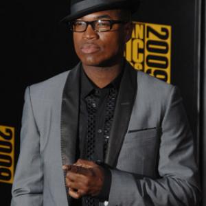 NeYo at event of 2009 American Music Awards 2009
