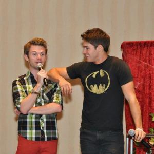 Joshua hosting Eyecons The Vampire DiariesThe Originals Convention with Steven R McQueen