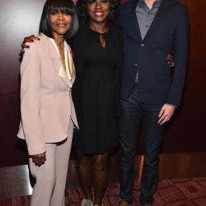 Cicely Tyson Viola Davis and Peter Nowalk at event of How to Get Away with Murder 2014