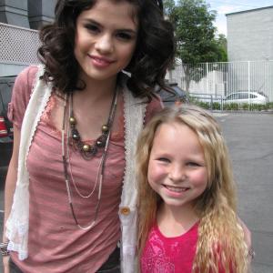 Amber on set of Wizards of Waverly Place with Selena Gomez