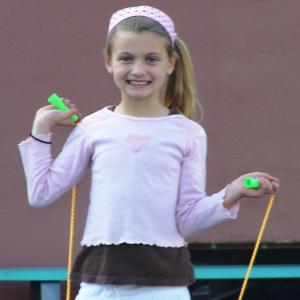 Laci Kay as Jump Rope Girl on Weinbach in Wonderland