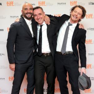 Angus Lamont, Yann Demange and Jack O'Connell at event of 1971-ieji (2014)