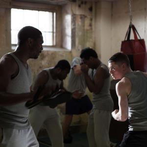 Still of Jack O'Connell and David Ajala in Starred Up (2013)