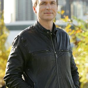 Still of Phil Keoghan in The Amazing Race 2001