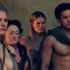 Still of Bonnie Sveen and Francis Mossman in Spartacus Vengeance 2012