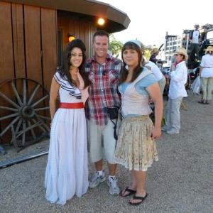 Lizzy Caplan Travis A McAfee and Joe Lo Truglio during filming of Queens Of Country in Cave Creek  Arizona 2010