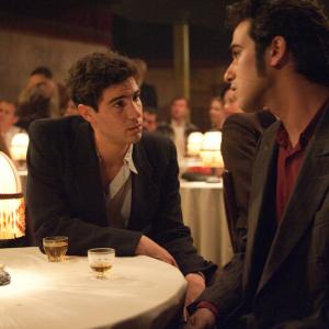 Still of Tahar Rahim and Mahmud Shalaby in Les hommes libres (2011)