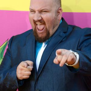 Stephen Kramer Glickman 2014 Stephen Kramer Glickman is a stand up comedian who is best known for his role as Gustavo on Nickelodeons hit show Big Time Rush He has also been seen recently as the special guest star on Workaholic