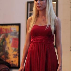 Julia Kellis as Gwendolyn in 