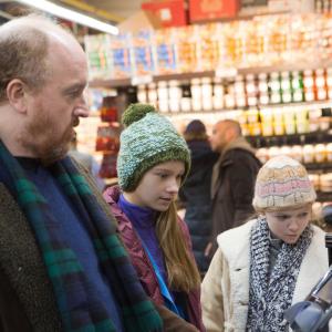 Still of Louis CK Ursula Parker and Hadley Delany in Louie 2010