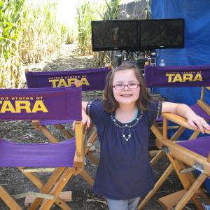 Marlowe on set of United States of Tara