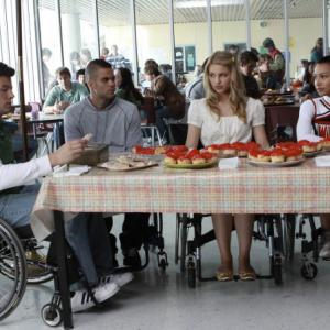 Still of Naya Rivera, Mark Salling, Cory Monteith and Dianna Agron in Glee (2009)