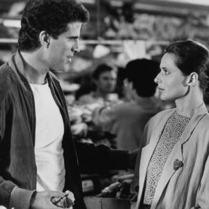 Still of Isabella Rossellini and Ted Danson in Cousins (1989)