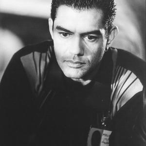 Still of Carlos Gómez in The Replacement Killers (1998)