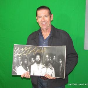 George S McQuade III holds up his just autographed Earth Wind  Fire Album with EWFs former keyboardist Larry Dunnwho performed with Jon Barnes Theresa King Luis Montilla Carlos Sanchez and other Jazz Giants at the Catalina Jazz Club