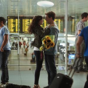 Still of Lily Collins and Sam Claflin in Su meile Rouze 2014