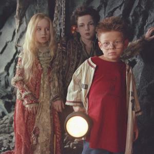 Still of Jonathan Lipnicki Anna Popplewell and Rollo Weeks in The Little Vampire 2000