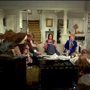 Still of Susan Dey, Danny Bonaduce, Shirley Jones and Dave Madden in The Partridge Family (1970)