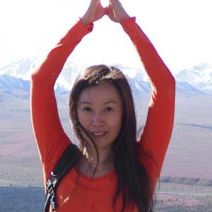 Yiqun Chen, yoga in Denali National Park.