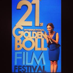 Adana Golden Bowl Film Festival Awards Night Best Acting Performance Female Damla Sonmez