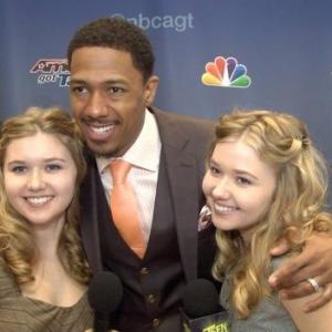 Hannah and Cailin Loesch Nick Cannon at event of Americas Got Talent