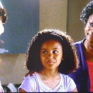 Still of Catherine Bell, Dajalynn Sanchez and Sope Aluko in Army Wives