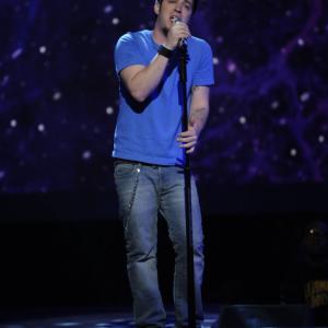 Still of Lee DeWyze in American Idol: The Search for a Superstar: Top 10 Male Semifinalists Perform (2010)