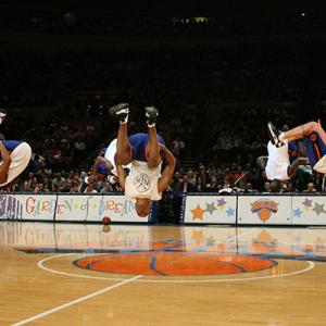 NY Knicks Acroback Tumblers