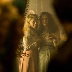 Still of Jessica De Gouw and Katie McGrath in Dracula (2013)