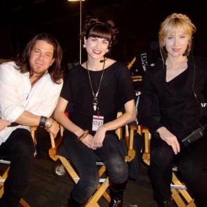 Christian Kane Beth Riesgraf and Caitlyn Larimore  On set Leverage